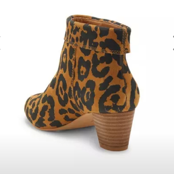 Lucky Brand LK- Zaprika Leopard Print Booties NIB Size 8 Ankle Boots - Picture 3 of 13